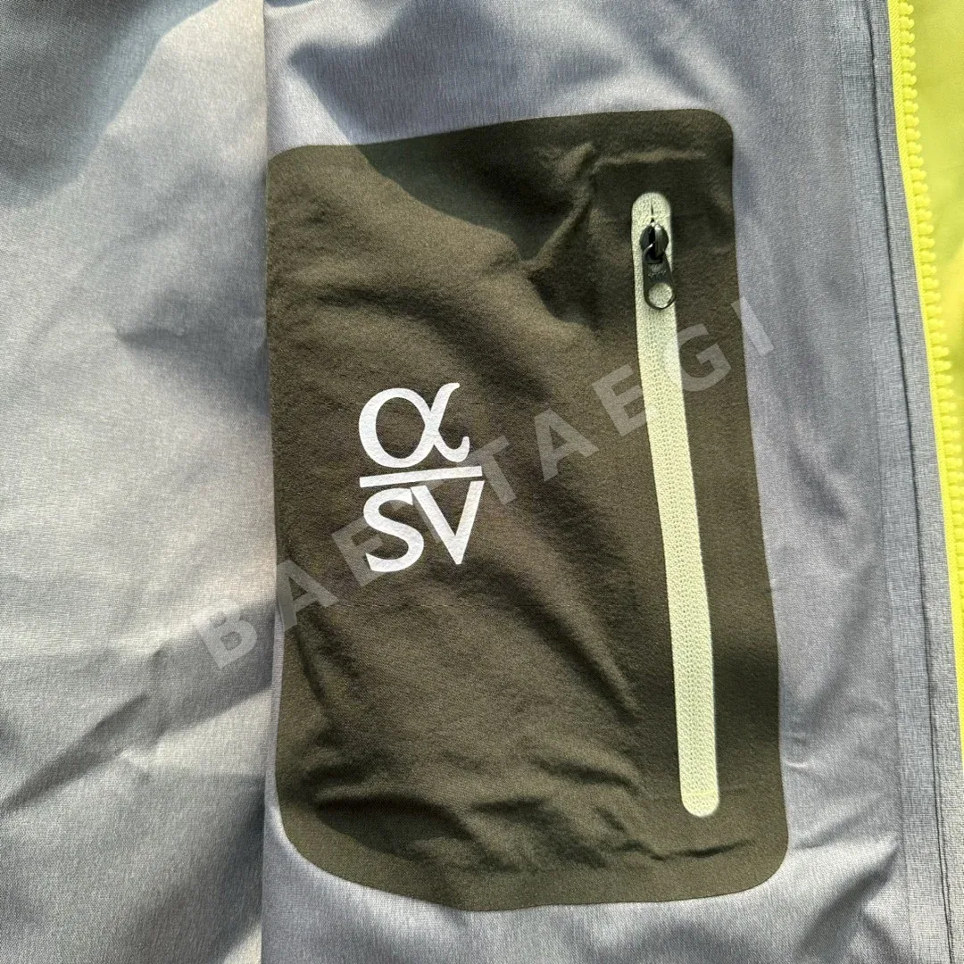 아크테릭스 [TZ] 알파 SV 자켓 6세대 형광 그린 200157 Arc'teryx Alpha SV Jacket 6 Fluorescent 상세 이미지 8