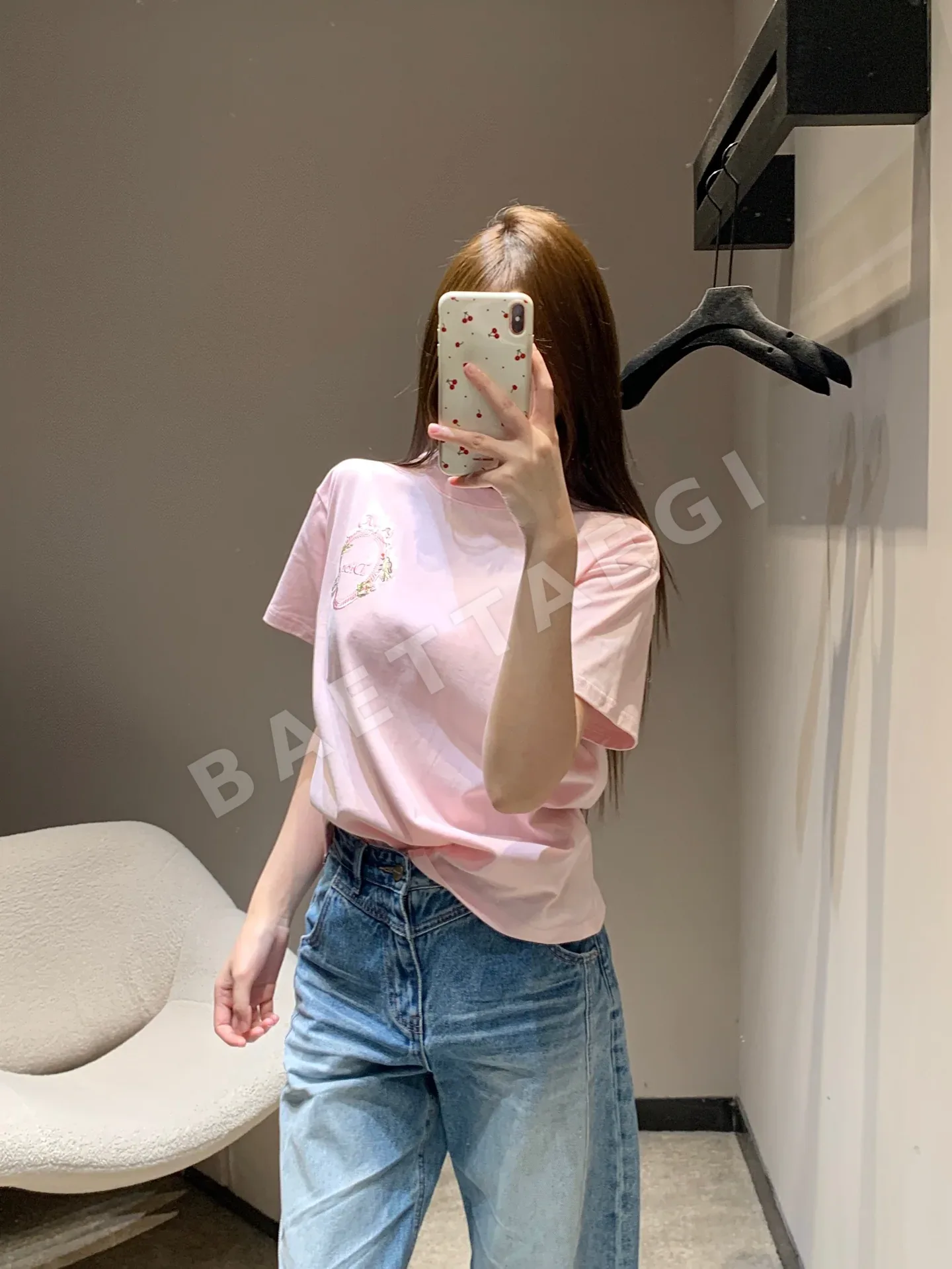디올 벚꽃 자수 크루넥 반팔 티셔츠 상세 이미지 7