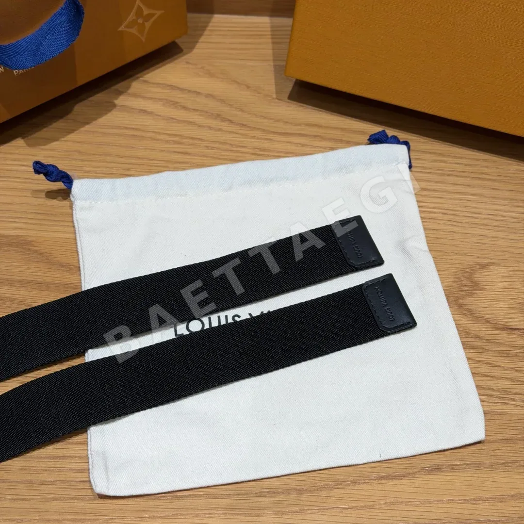 루이비통 남성 조절형 캔버스 가죽 벨트 35MM 상세 이미지 4