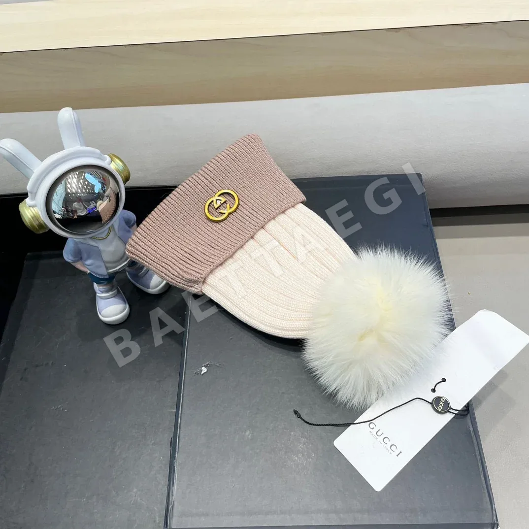 구찌 토끼 모피 울 방울 니트 모자 상세 이미지 8