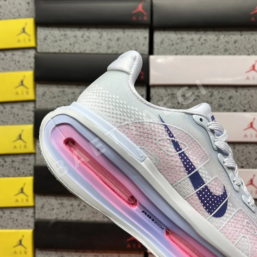 나이키 [CG] 보메로 프리미엄 HM5973-400 201994 Nike Vomero Premium Blue Tint 상세 이미지 7