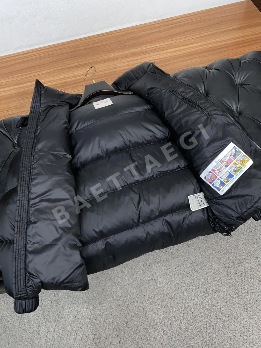 몽클레르 쿠예르 후드 패딩 재킷 상세 이미지 7