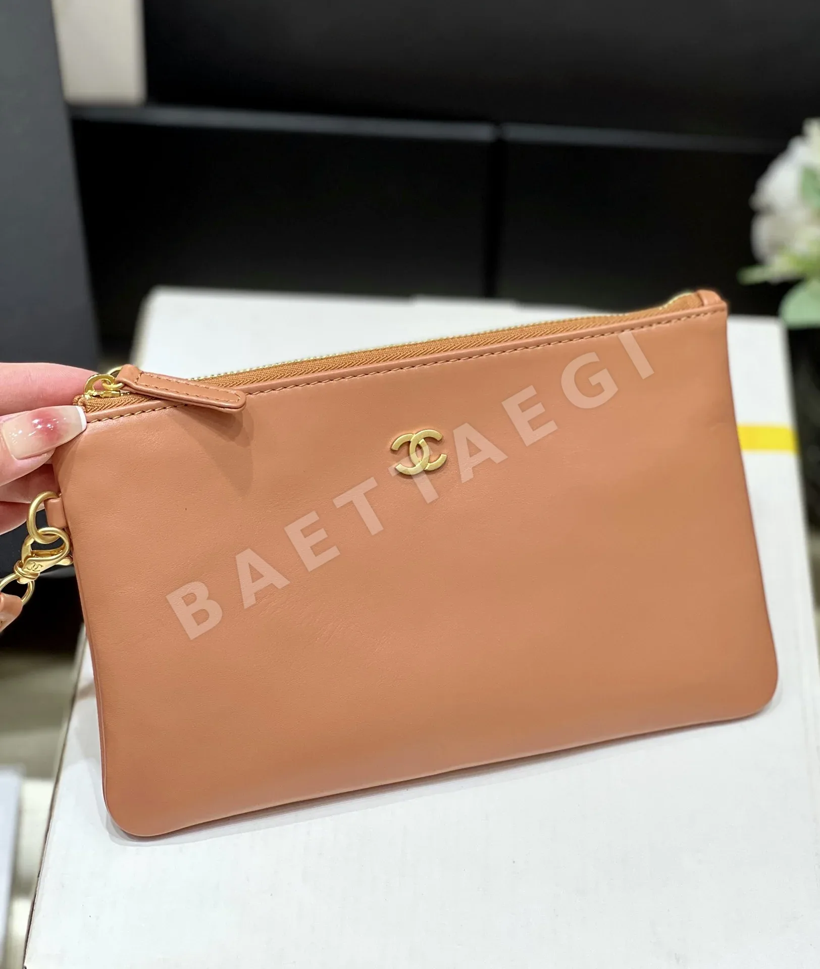 샤넬 22백 카라멜 송아지가죽 가방 AS3260 상세 이미지 8