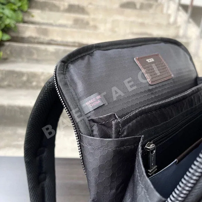 여행가방 블랙 마이크로파이버 가죽 여행가방 상세 이미지 8