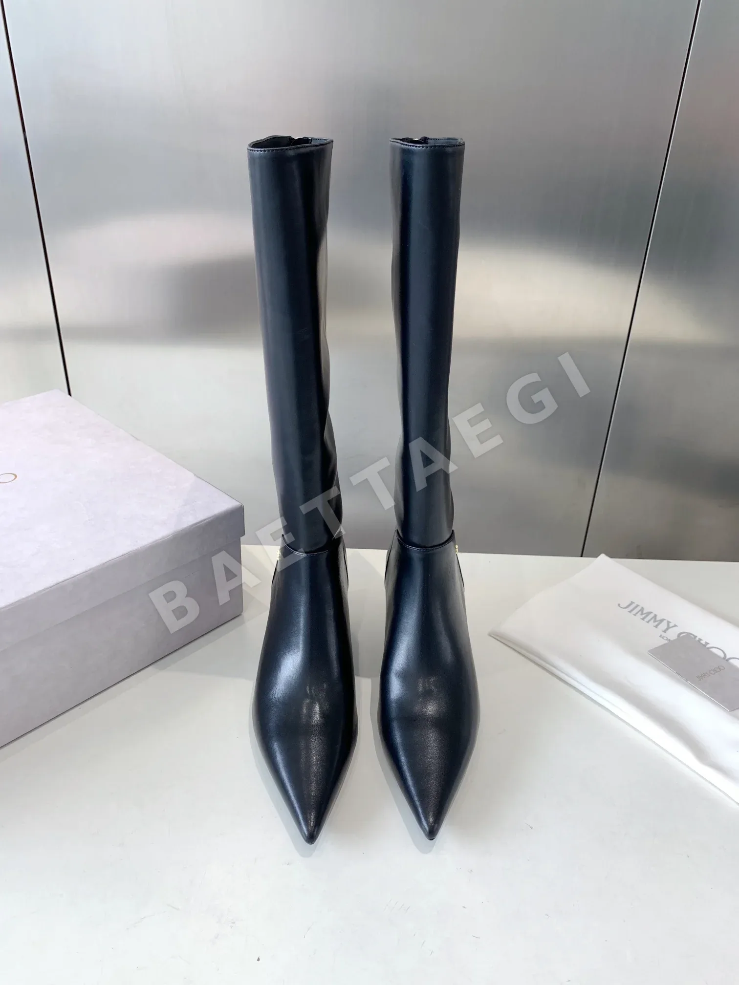 지미추 뾰족코 하이힐 부츠 8040