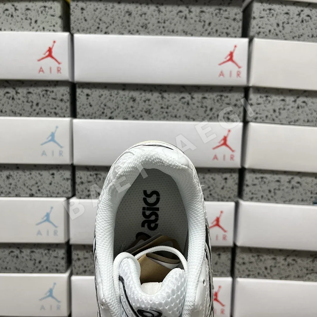 아식스 [VP] 젤 1130 1201A256-118 200547 Asics Gel-1130 White Cloud Grey 상세 이미지 6