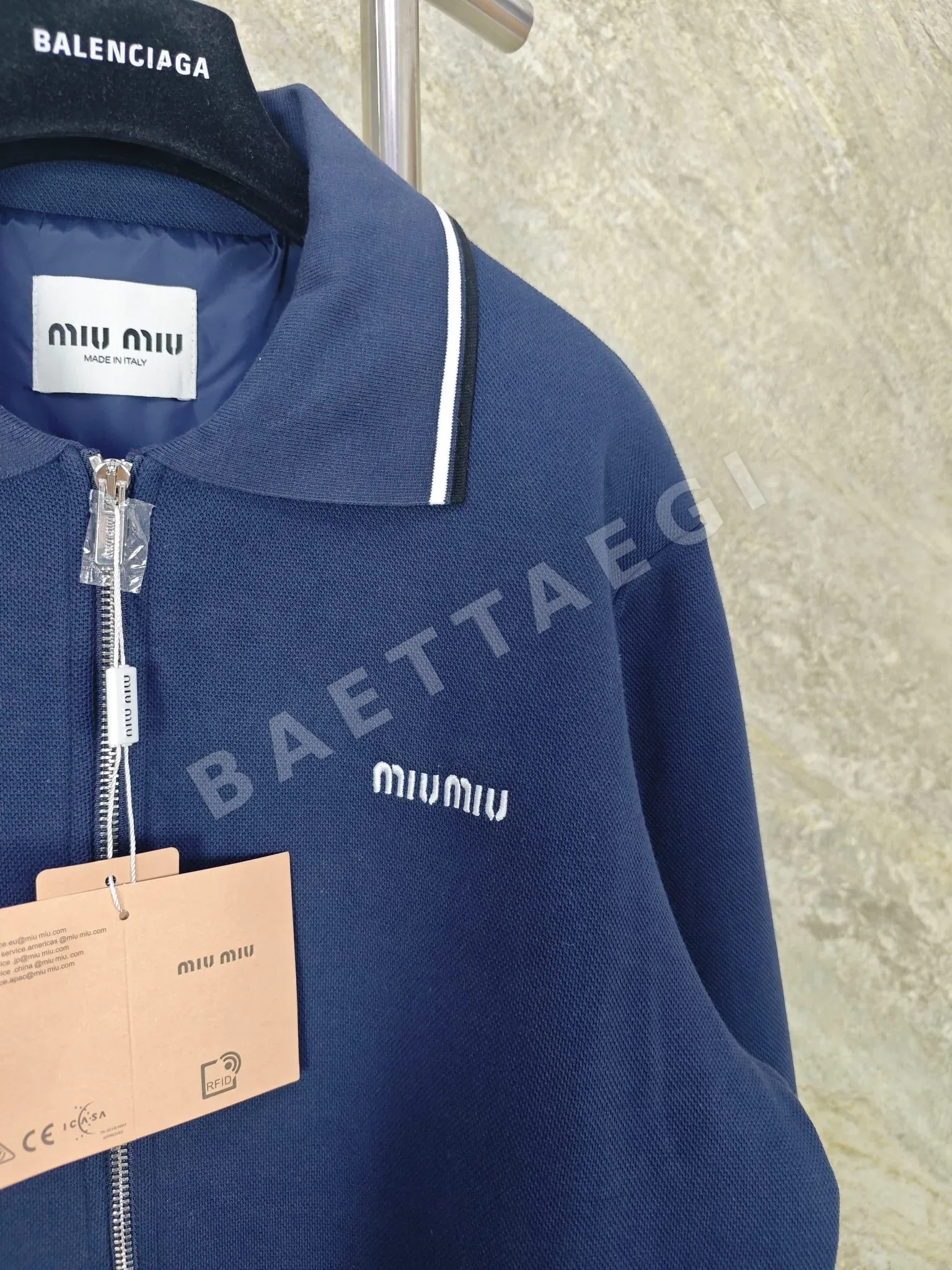 미우미우 자수 피케 남성 자켓 상세 이미지 4