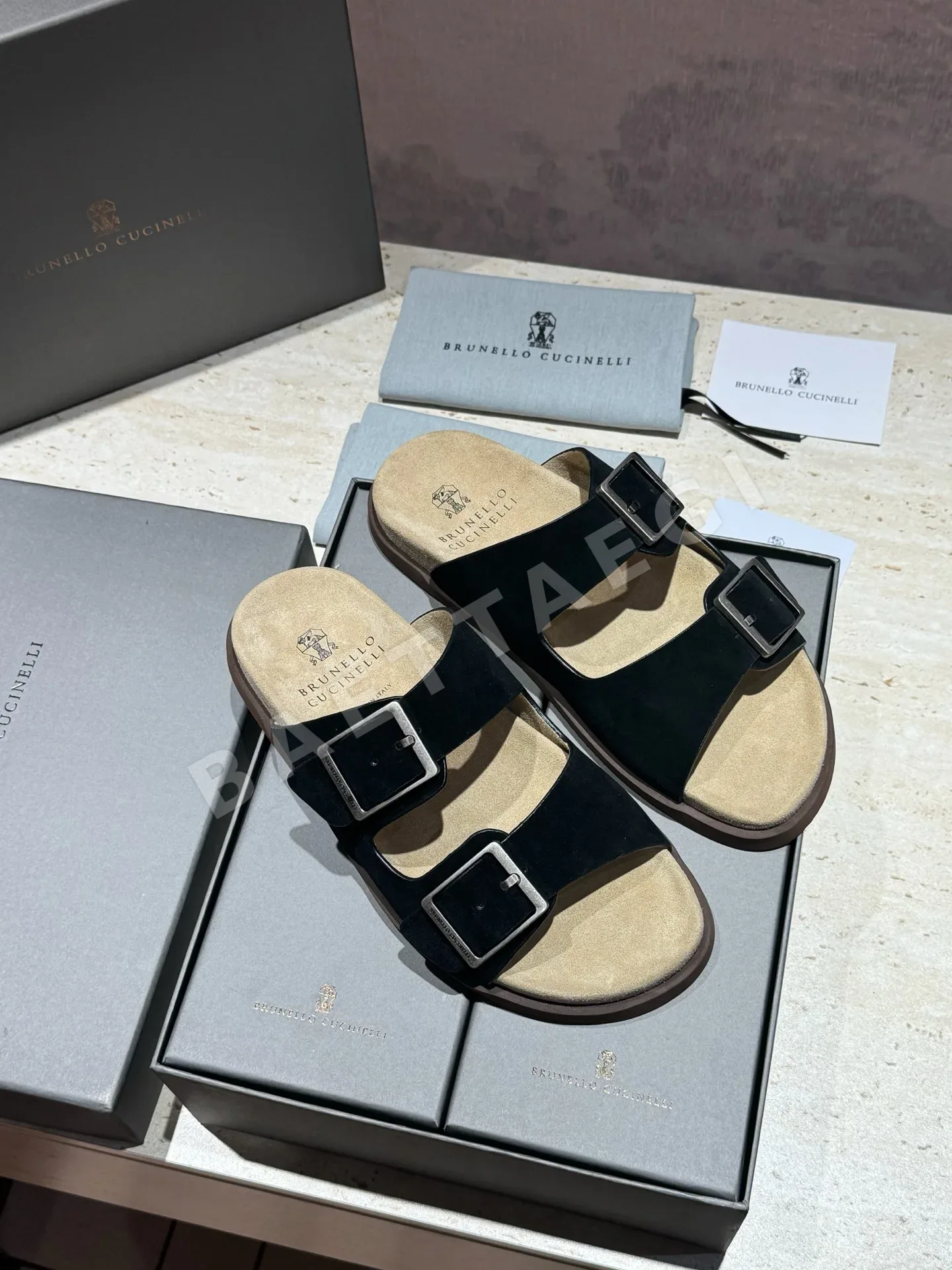 브루넬로쿠치넬리 남성 스웨이드 비치샌들 상세 이미지 3
