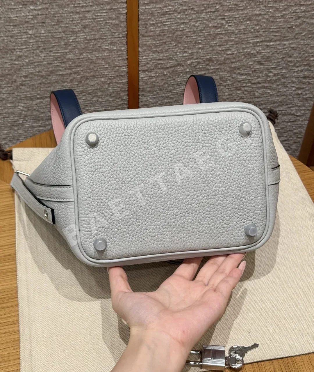 에르메스 피코탄 락 18 cm 가방 상세 이미지 5
