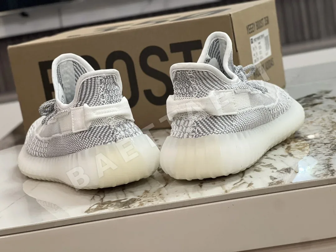 아디다스 YEEZY350 스니커즈 상세 이미지 8