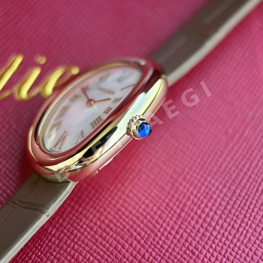 까르띠에 베누아 로즈골드 가죽스트랩 여성 시계 상세 이미지 5