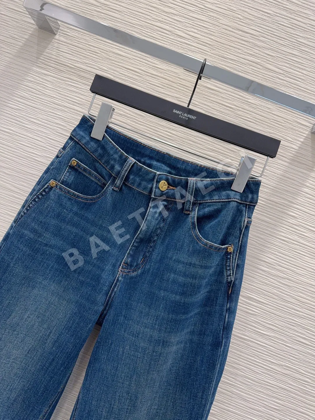 생로랑 3D 테일러드 핏 여성 바지 상세 이미지 3