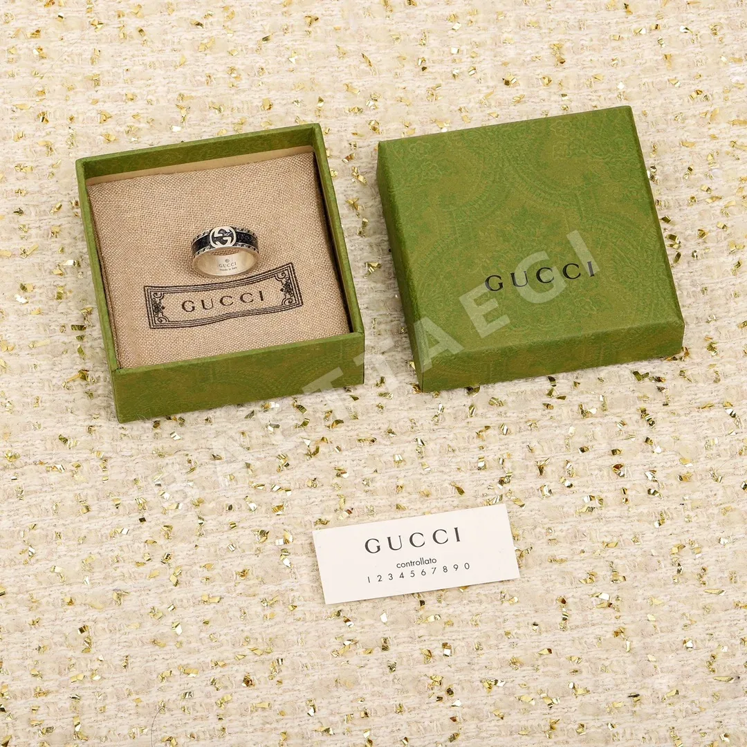 구찌 젬스톤 에나멜 더블 G 반지 55798