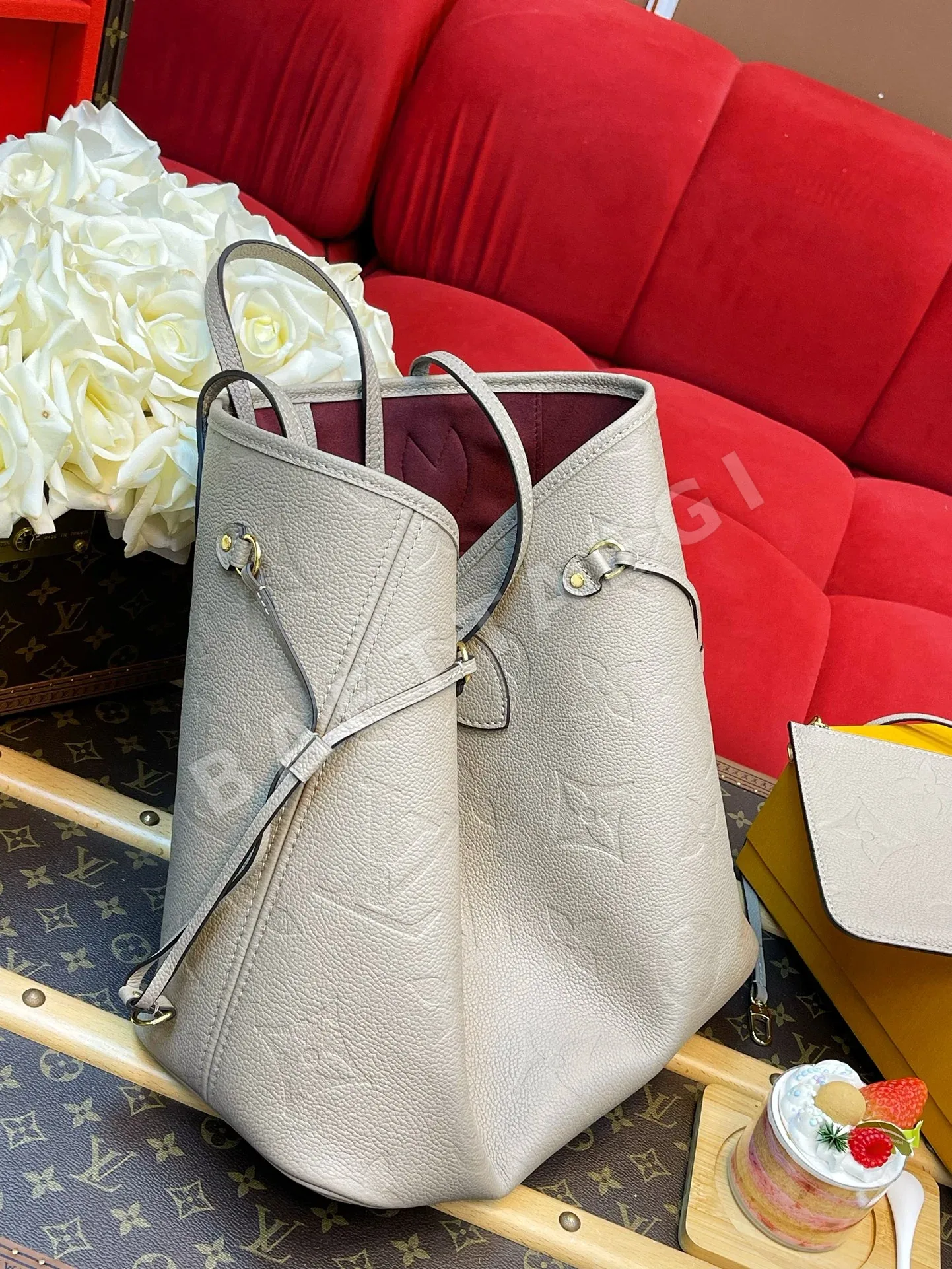 루이비통 네버풀 미듐 모노그램 앙프랑트 핸드백 M45686 상세 이미지 7