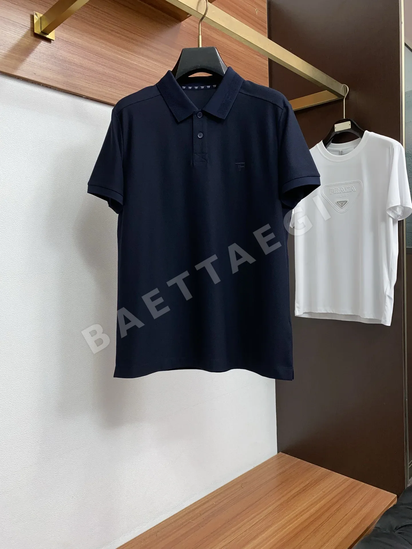 톰포드 남성 반팔 폴로셔츠 115567