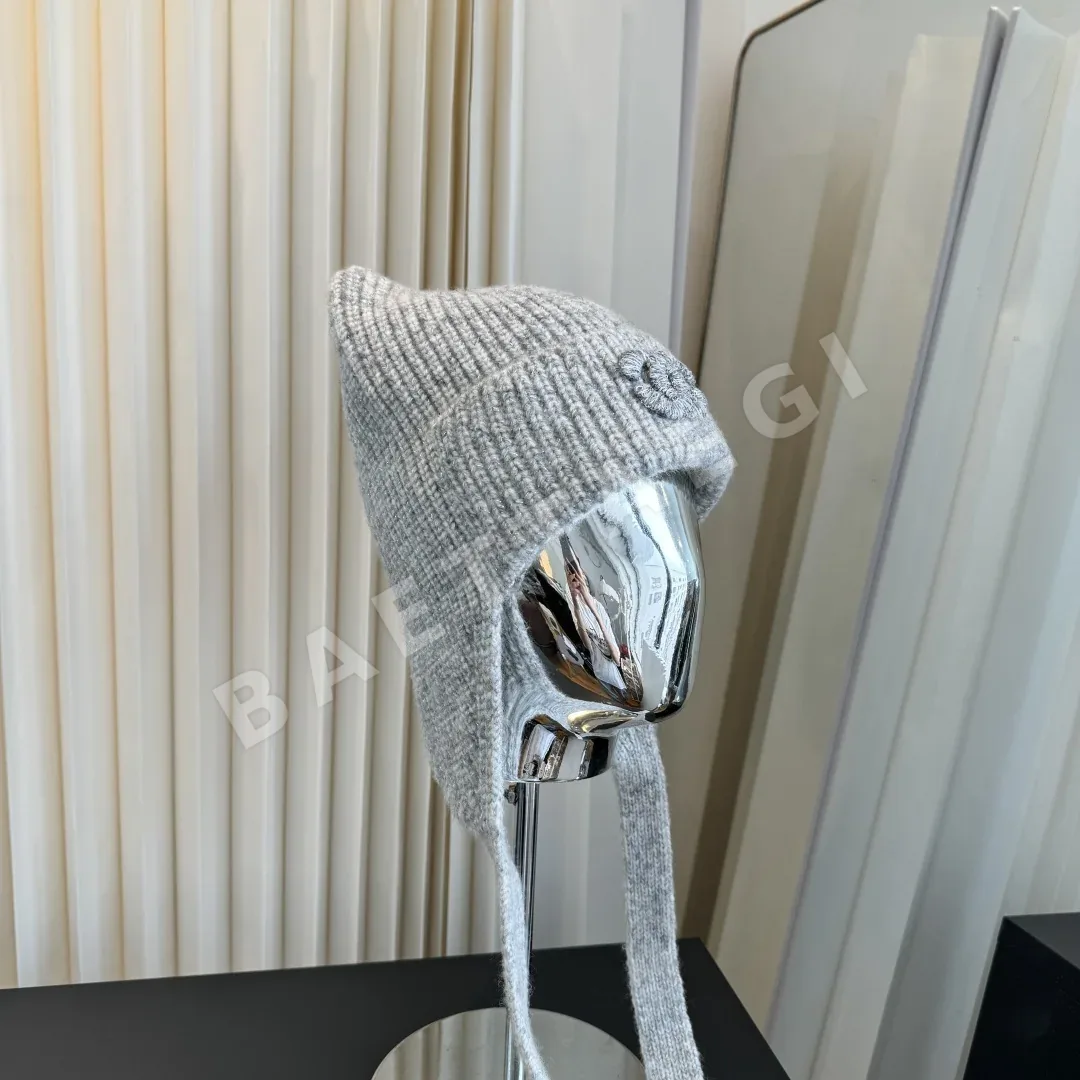 샤넬 이어플랩 캡 185702