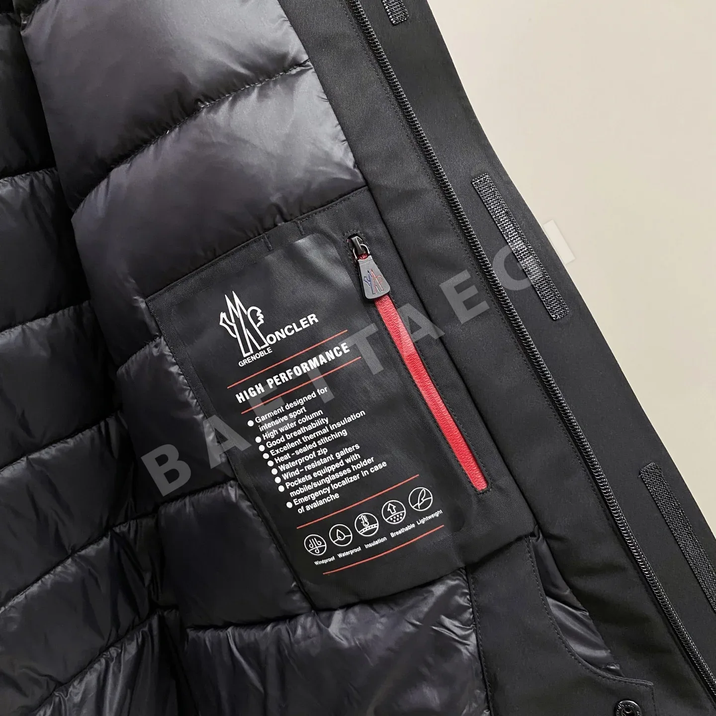 몽클레르 그레노블(Moncler Grenoble) 기능성 후드 스키 자켓 다운 패딩 상세 이미지 10