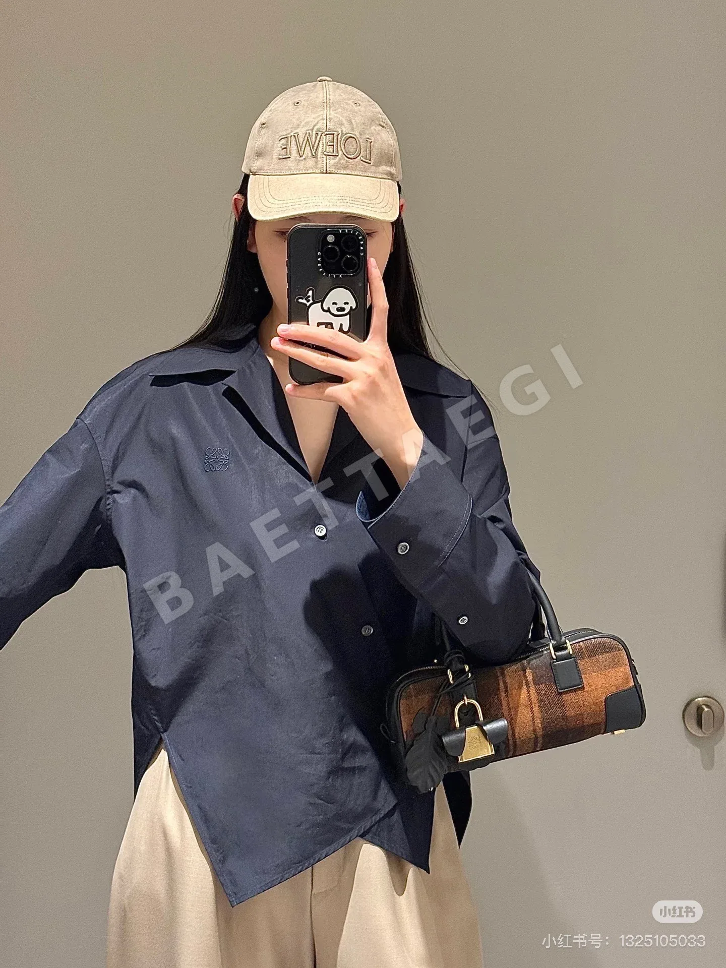 로에베 비대칭 쿠바 카라 여성 셔츠 상세 이미지 8