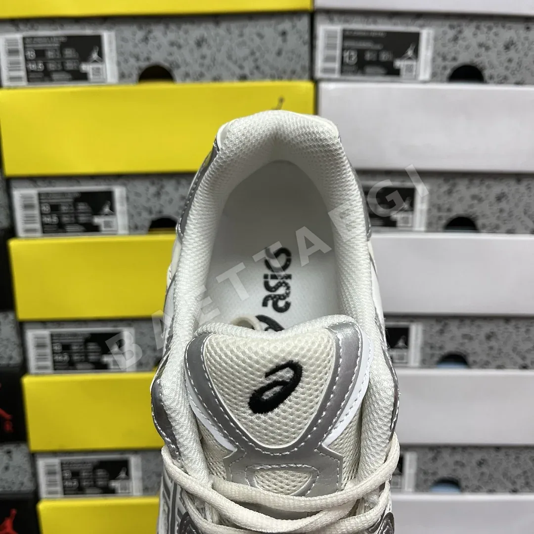 아식스 [M] 젤 NYC 1203A805-101 200492 Asics Gel-NYC Cream Pure Silver 상세 이미지 7