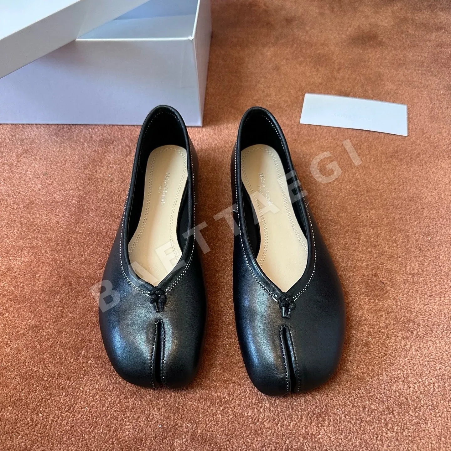 마르지엘라 워시드 호스 가죽 스플릿 토 신발 9132