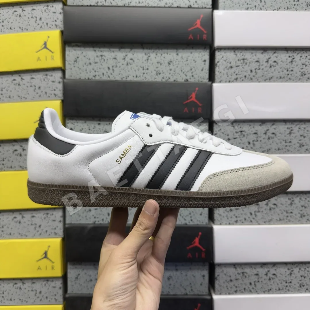 아디다스 [GOD] 삼바 OG B75806 200815 Adidas Samba OG Cloud White Core Black 상세 이미지 2