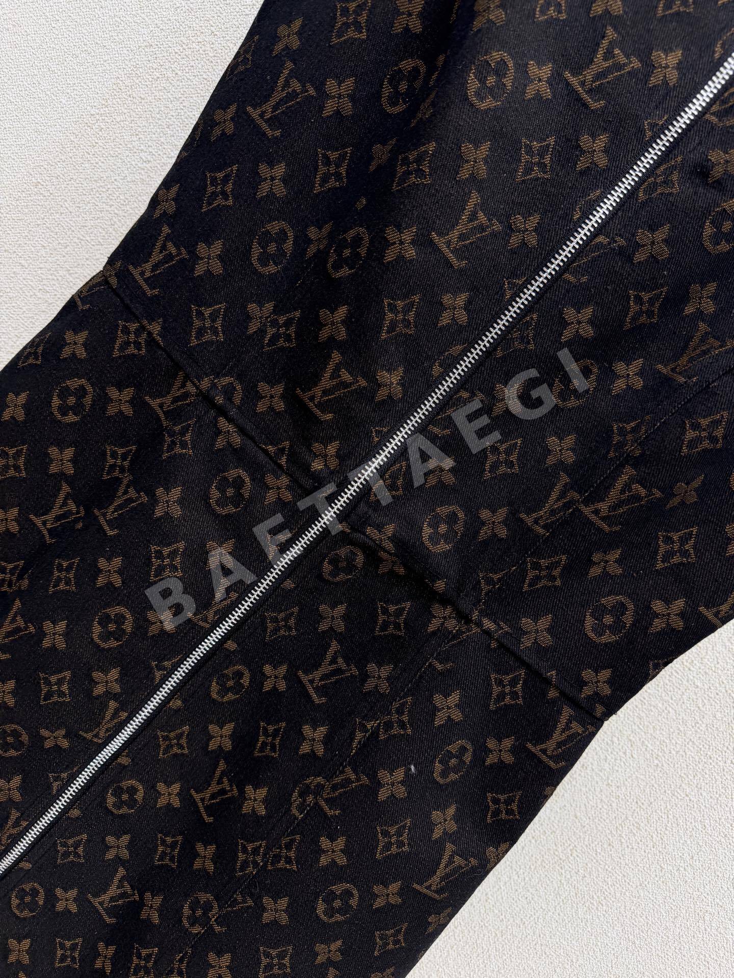 루이비통 모노그램 데님 민소매 원피스 상세 이미지 3