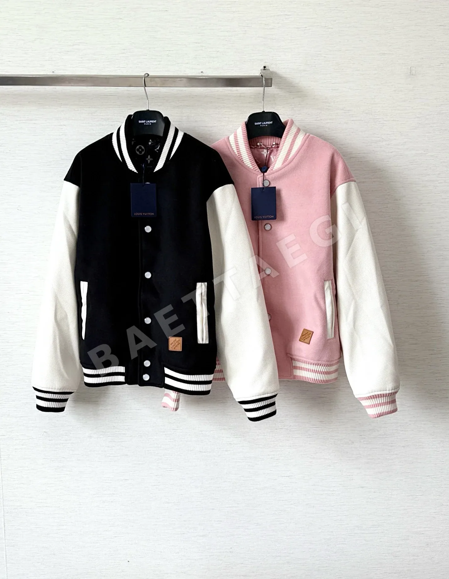 루이비통 LV NIGO 콜라보 가죽 패치 자수 야구 점퍼 자켓 상세 이미지 9