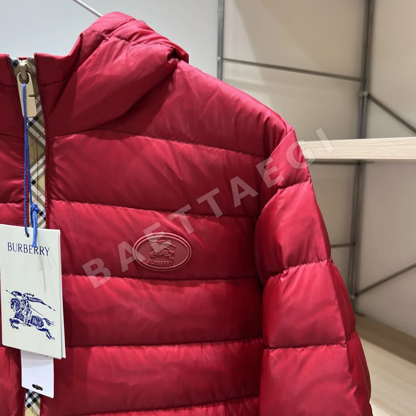 버버리 남성 후드 다운 패딩 점퍼 상세 이미지 5