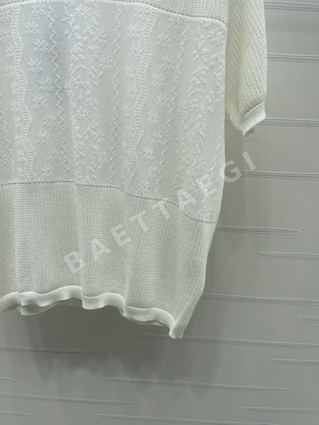 샤넬 여성 크루넥 시스루 반팔 탑 상세 이미지 6