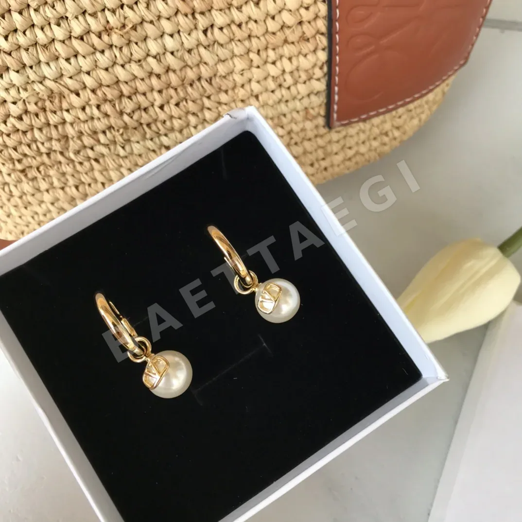발렌티노 귀걸이 63619 Valentino Earrings 상세 이미지 7