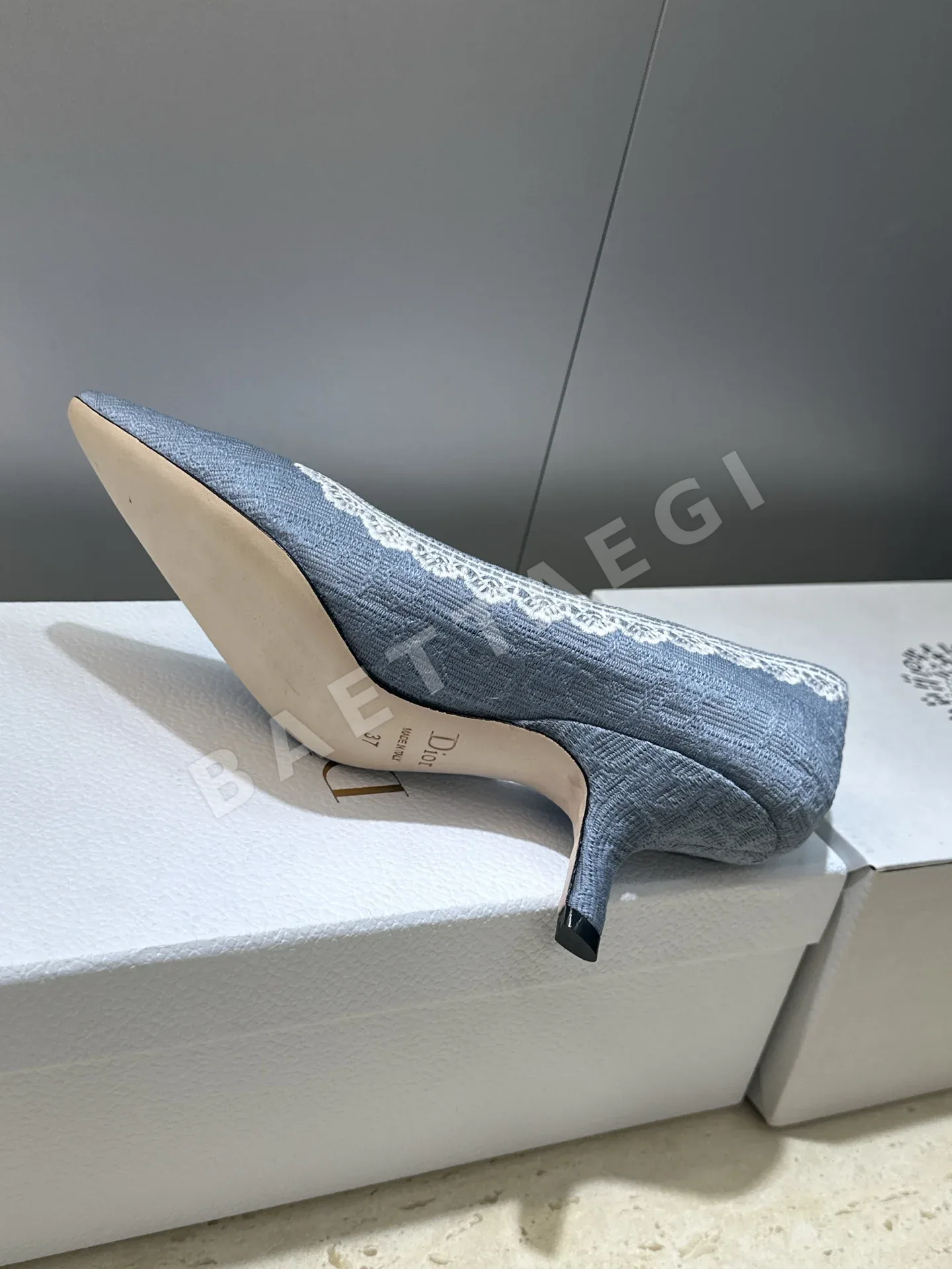 디올 덴텔 제리 리본 장식 하이힐 상세 이미지 9