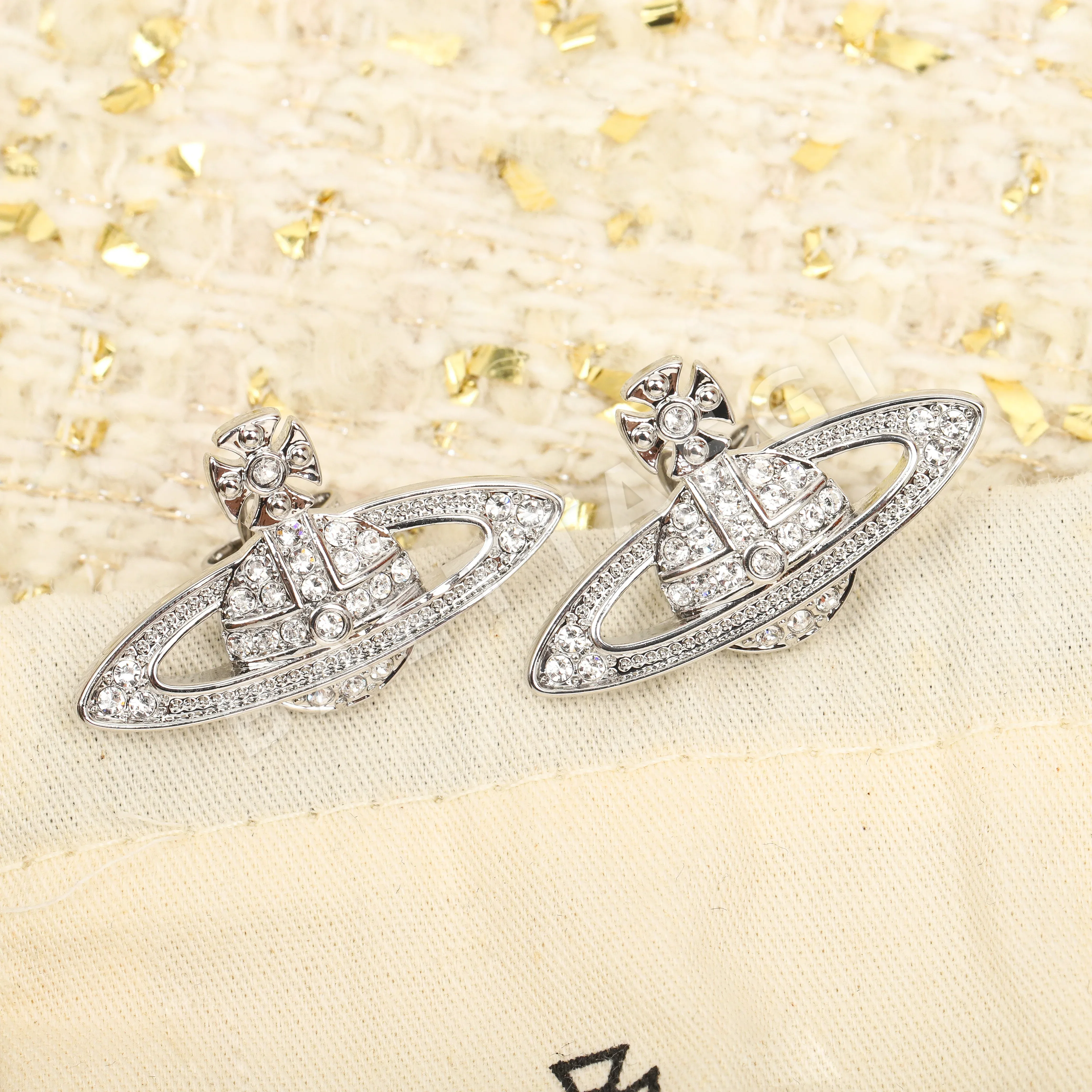 비비안웨스트우드 귀걸이 64907 Vivienne Westwood Earrings 상세 이미지 13