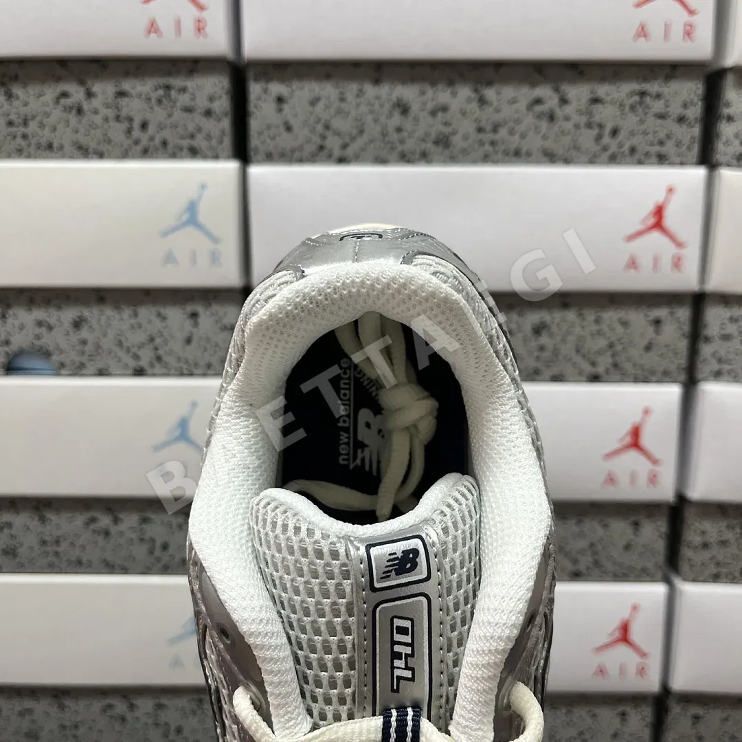 뉴발란스 [XY] 740v2 U740GC2 202056 New Balance 740v2 Concord Grape 상세 이미지 5