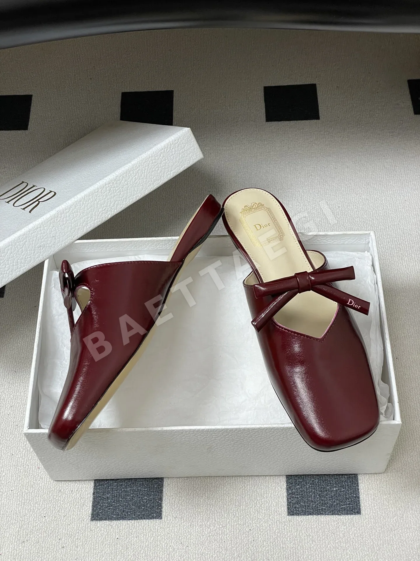 디올 CD 레터링 리본 플랫 뮬 샌들 8881 상세 이미지 6