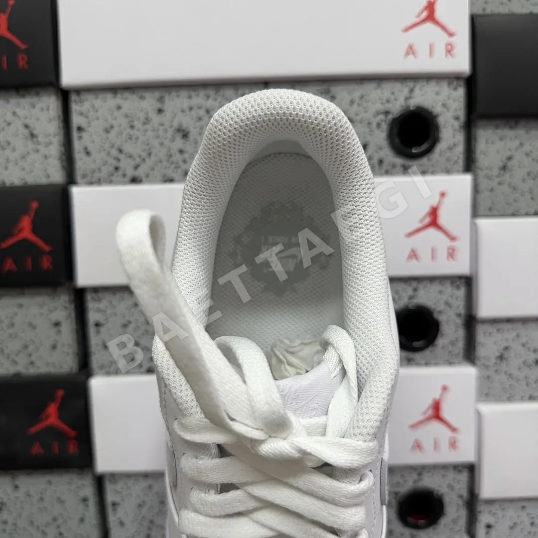 나이키 [MAX] 에어 포스 1 로우 CW2288-111 201083 Nike Air Force 1 Low '07 White 상세 이미지 6