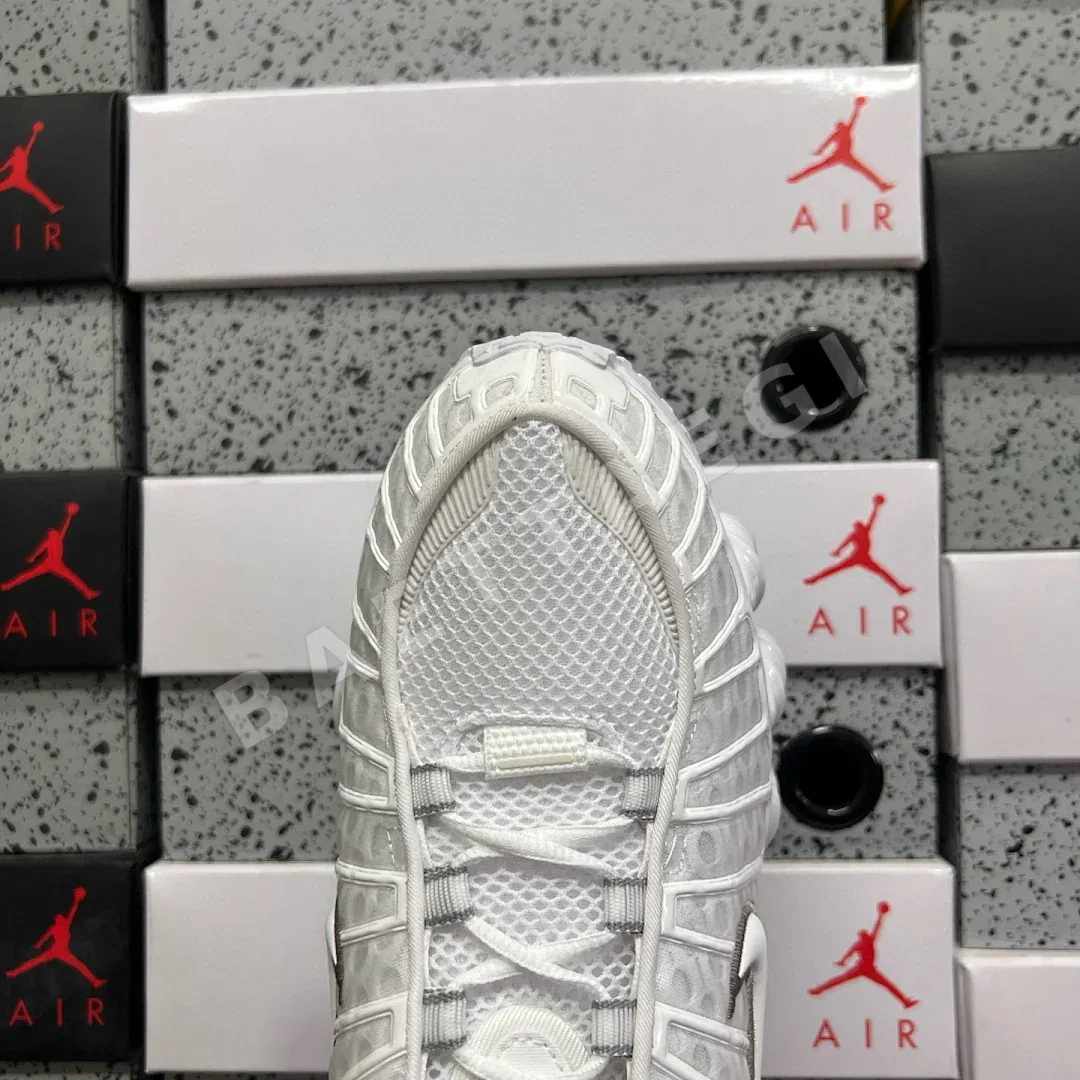 나이키 [MAX] 샥스 TL AV3595-100 201244 Nike Shox TL White Metallic Silver 상세 이미지 5
