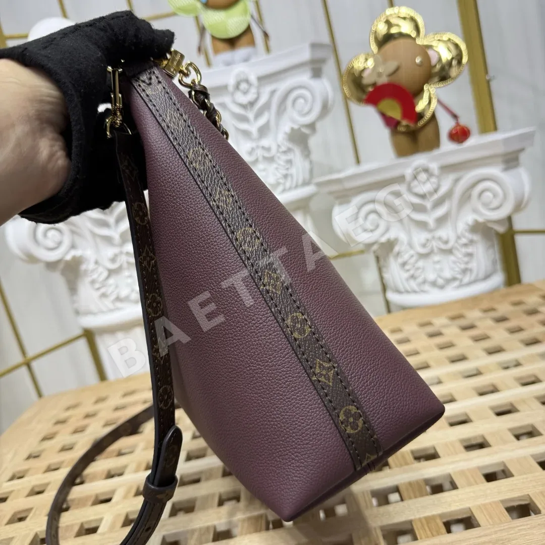루이비통 멀티패스 모노그램 캔버스 핸드백 M28029 상세 이미지 6