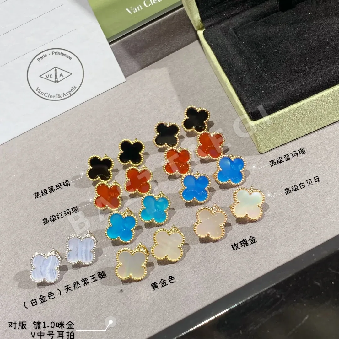 반클리프앤아펠 금도금 네잎클로버 귀걸이 상세 이미지 3