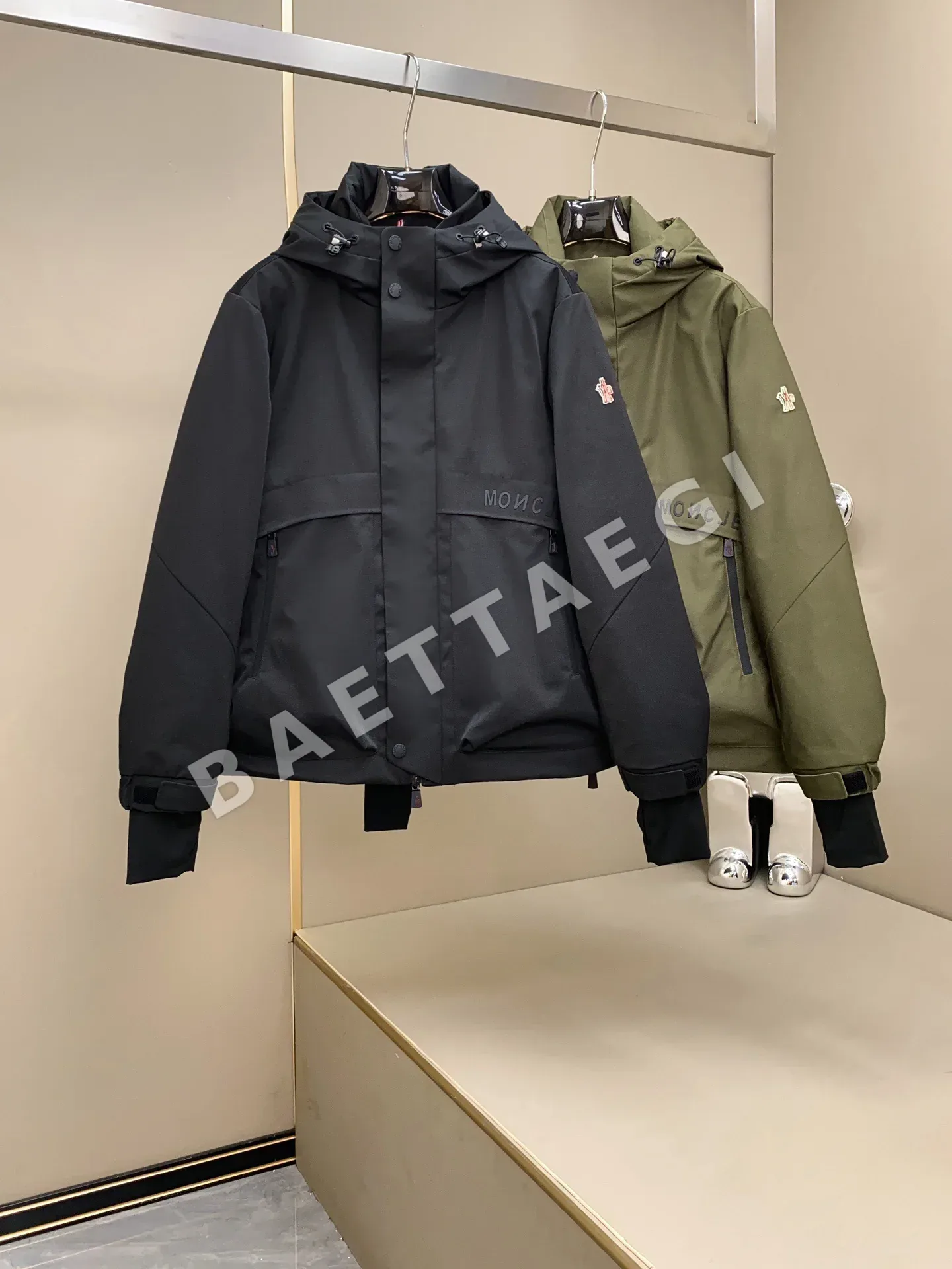 몽클레르 그레노블 다운 패딩 점퍼 상세 이미지 1