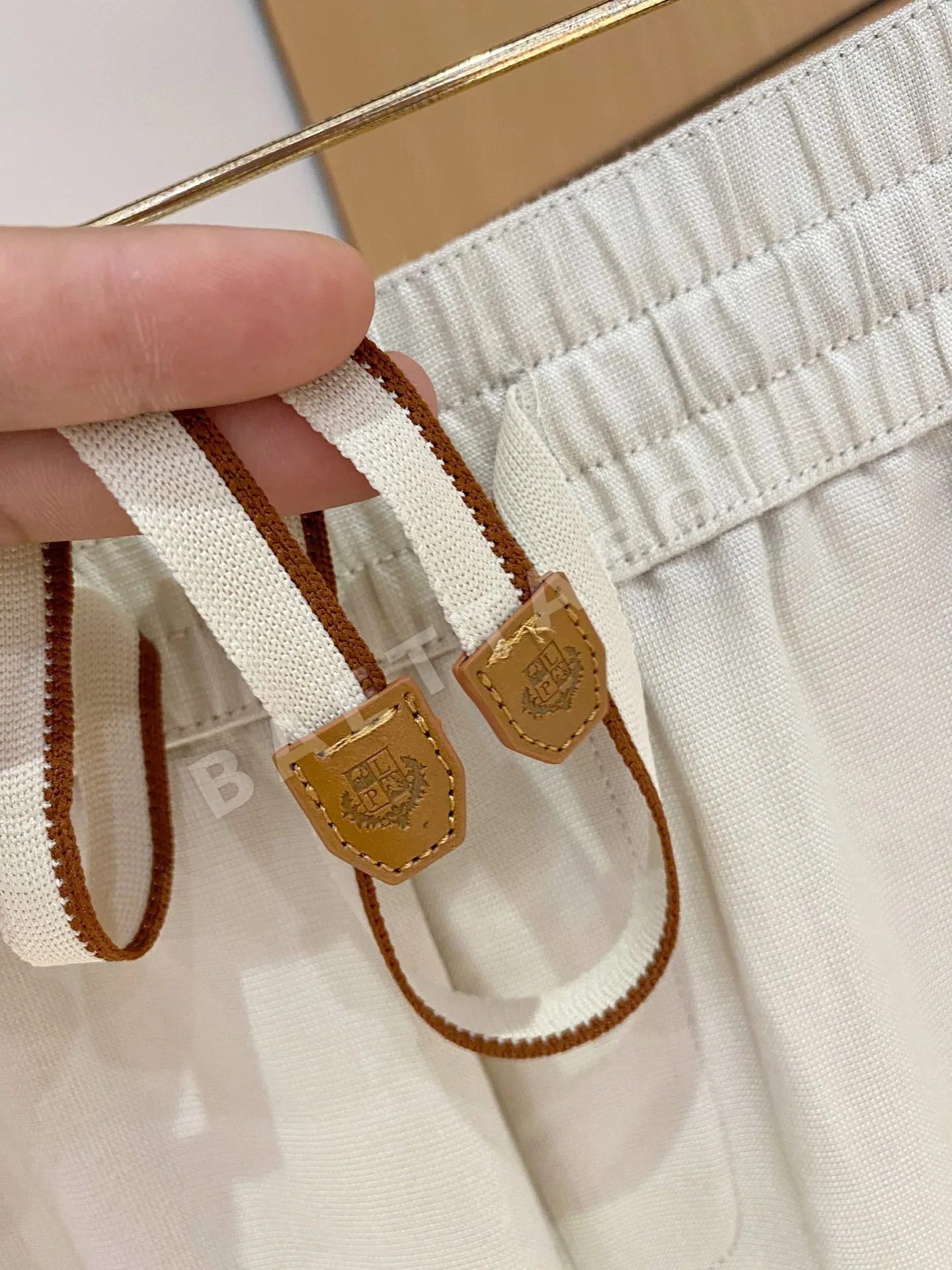 로로피아나 린넨 혼방 남성 바지 상세 이미지 6