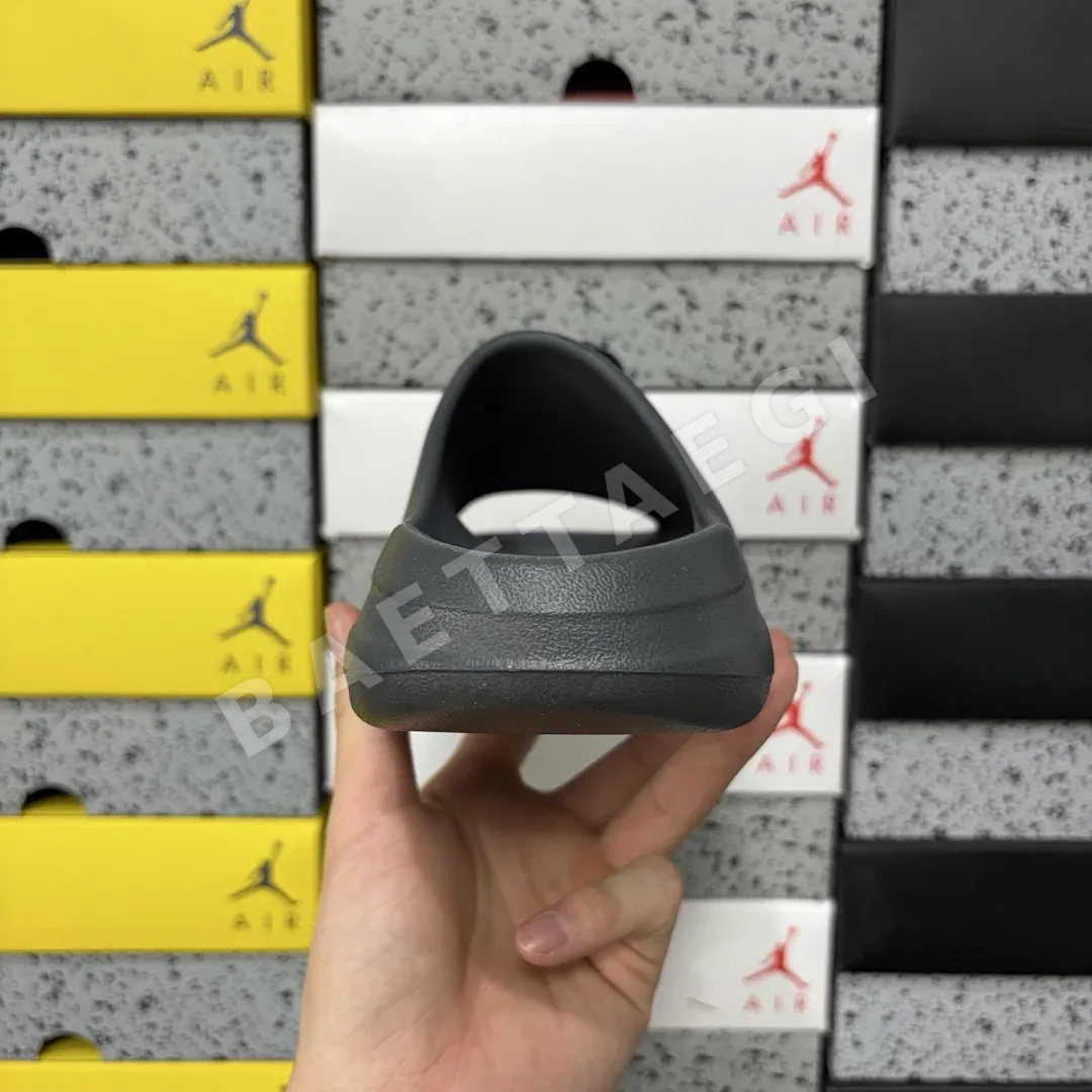 아디다스 [LW] 이지 슬라이드 ID4132 200617 Adidas Yeezy Slide Granite 상세 이미지 9