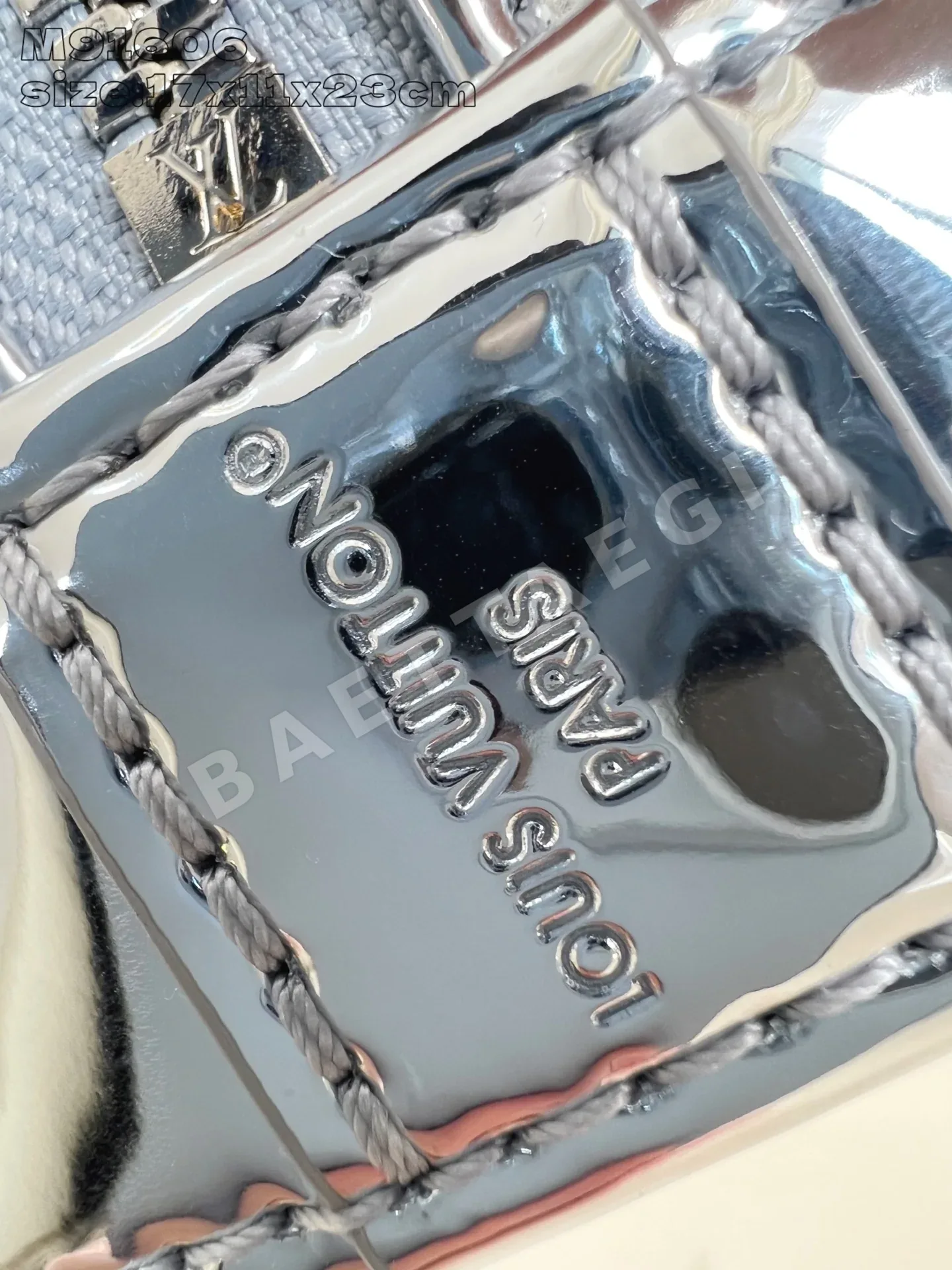 루이비통 M91606 실버 알마 핸드백 상세 이미지 5