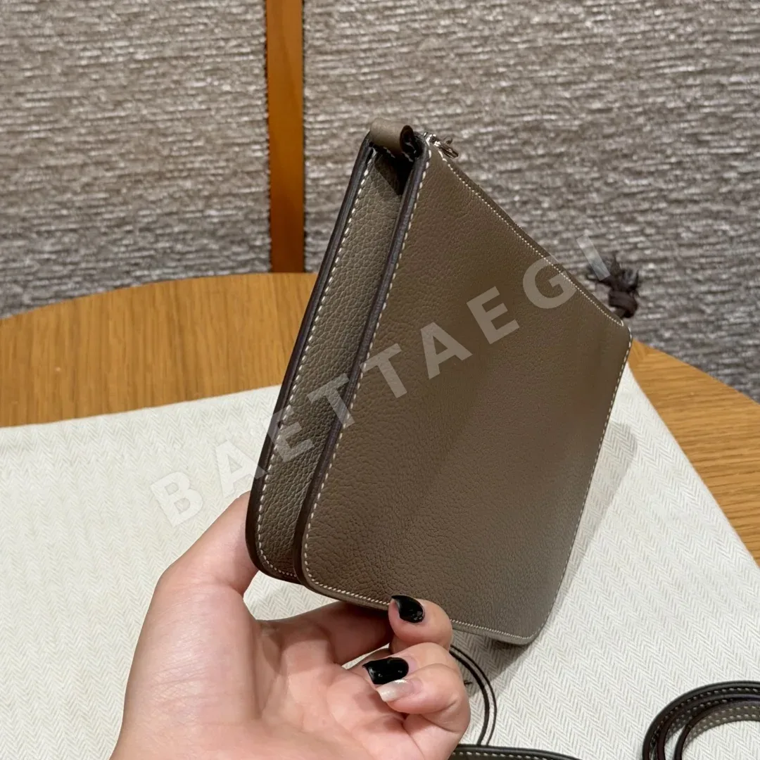 에르메스 지펭고 투 고 파우치 상세 이미지 2