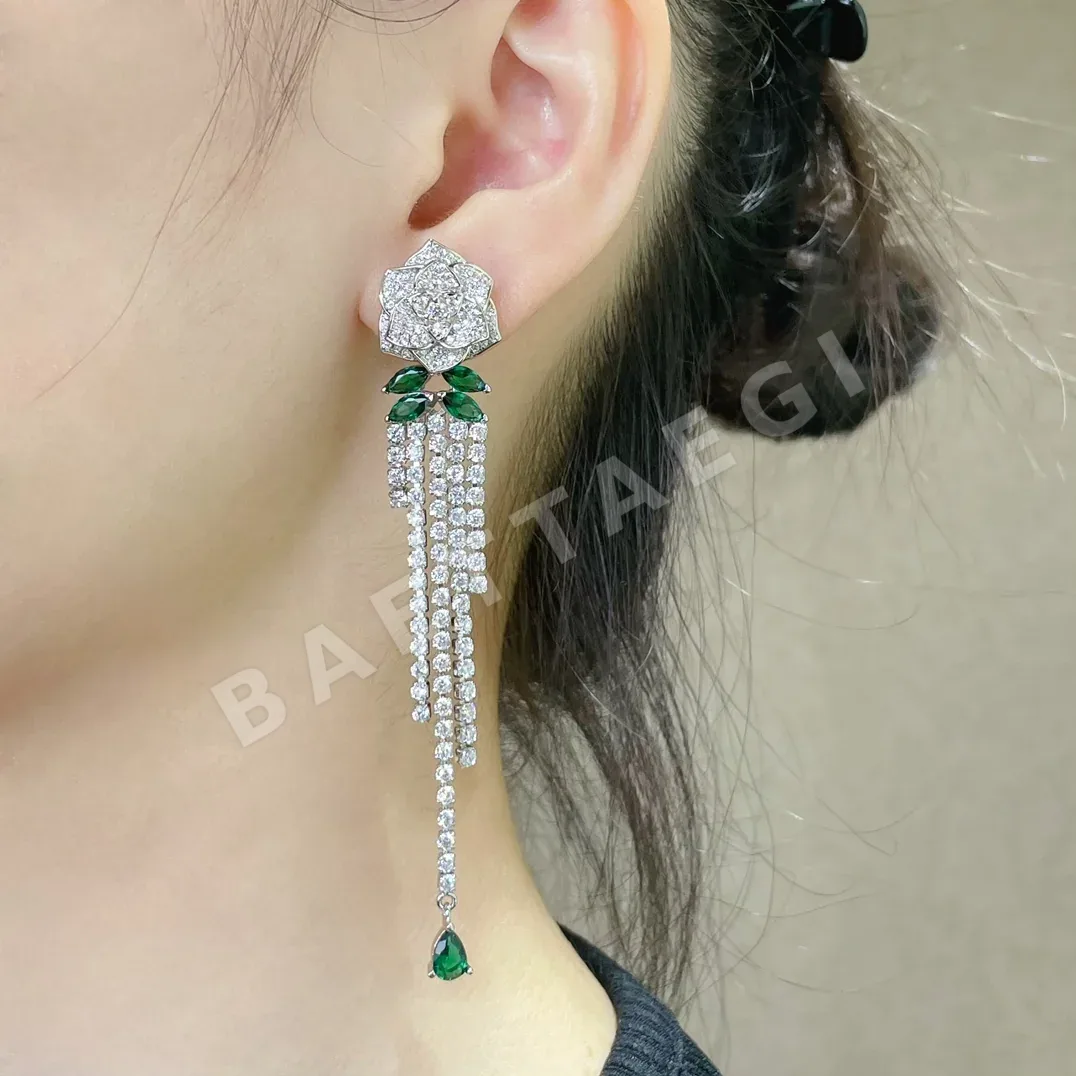 피아제 아를로즈 태슬 귀걸이 상세 이미지 2