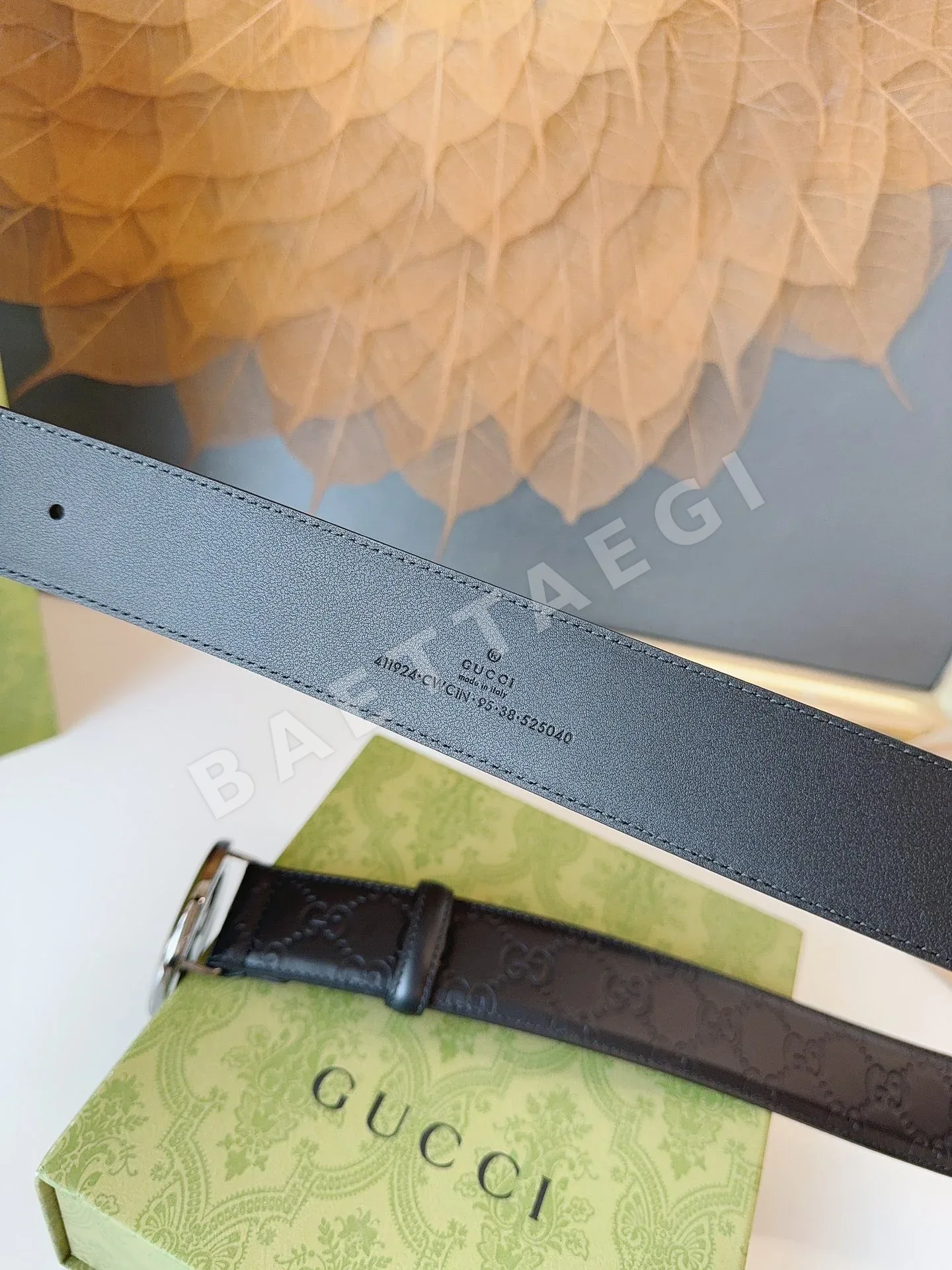 구찌 인터로킹 더블 G 버클 카프스킨 벨트 상세 이미지 5