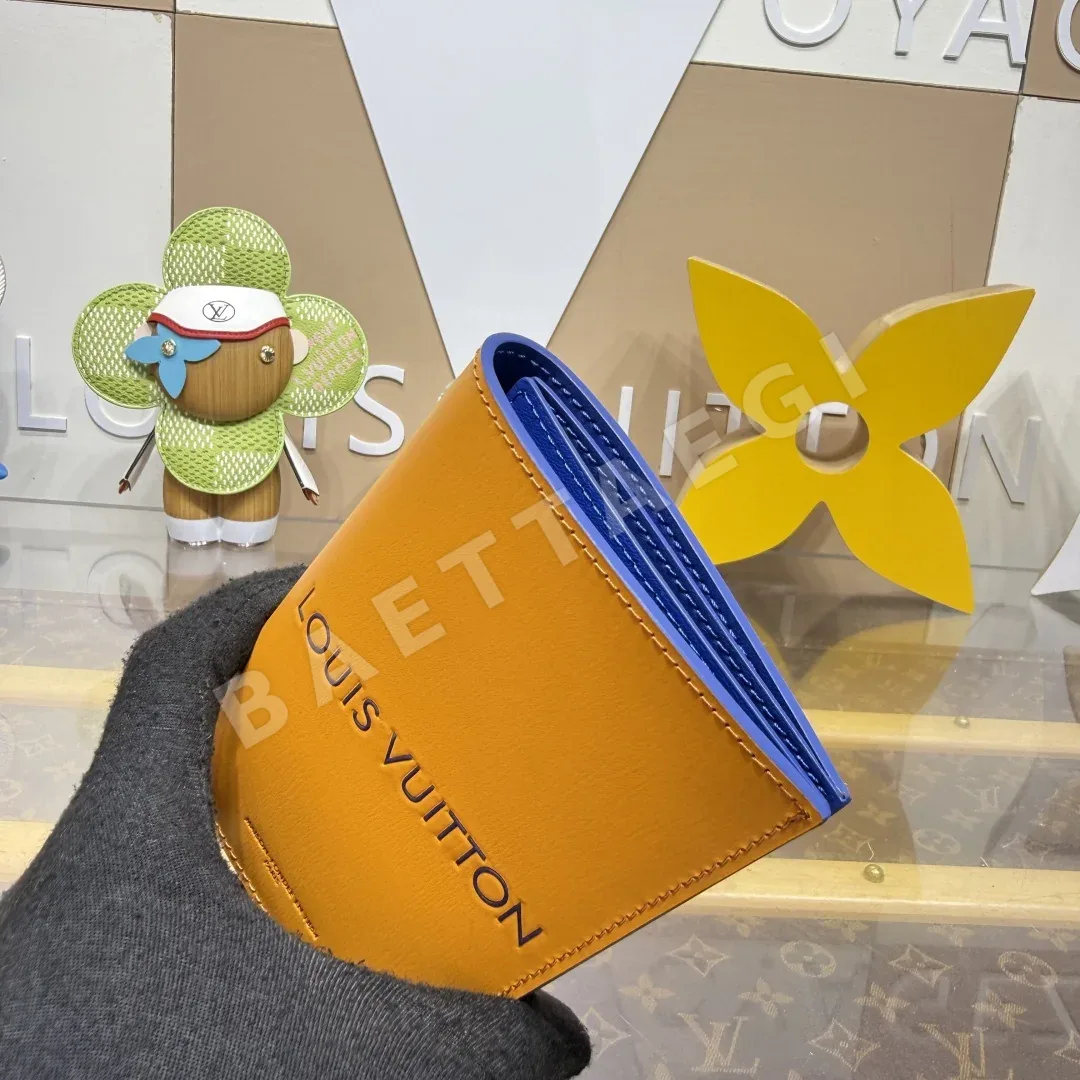루이비통 클래식 가죽 여권 지갑 상세 이미지 5