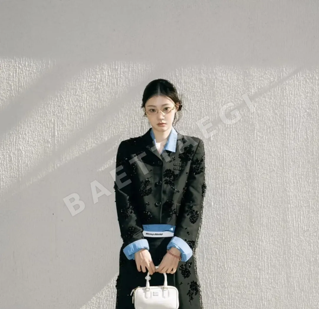 미우미우 51-20-130 선글라스 MUA 54 상세 이미지 4