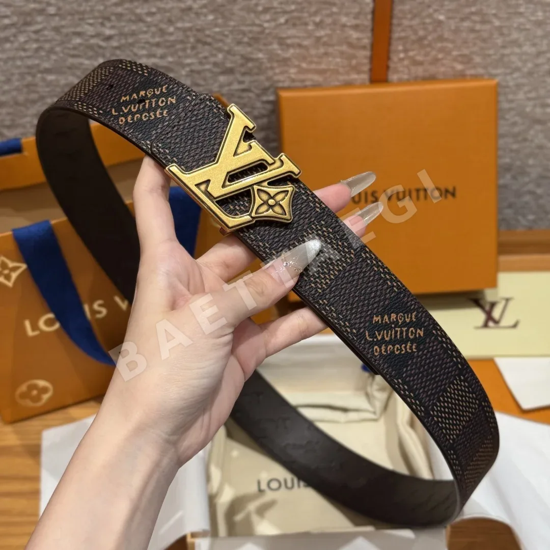 루이비통 모노그램 코팅 리버서블 벨트 상세 이미지 4