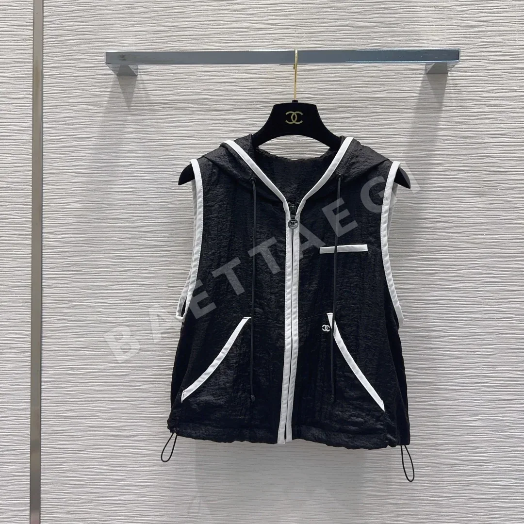 샤넬 여성 반팔 티셔츠 73819