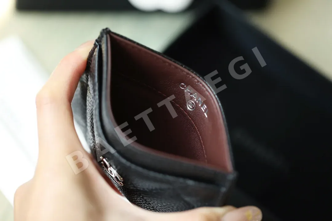 샤넬 클래식 캐비어 블랙 실버 카드홀더 상세 이미지 7